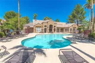 Photo #3: 2507078 Listing 