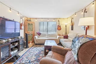 Photo #6: 2507078 Listing 