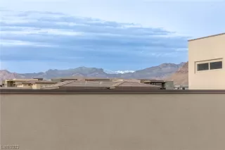 Photo #4: 2507085 Listing 