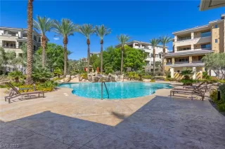 Photo #4: 2507094 Listing