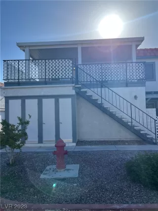 Photo #1: 2507096 Listing 