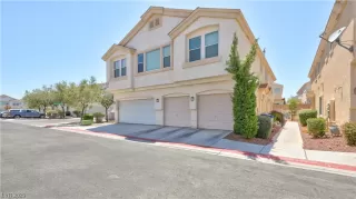 Photo #1: 2507116 Listing