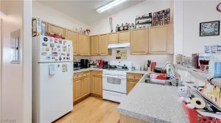 Photo #6: 2507116 Listing