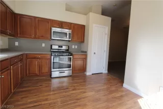 Photo #1: 2507122 Listing 