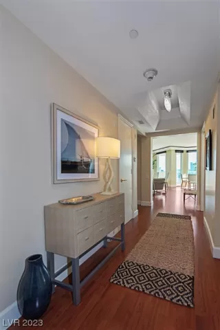 Photo #4: 2507125 Listing 