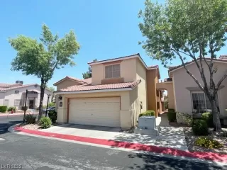 Photo #2: 2507177 Listing