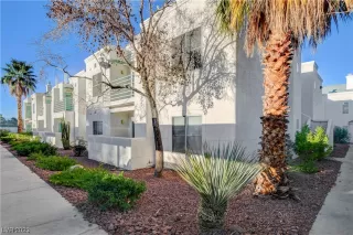 Photo #1: 2507222 Listing 