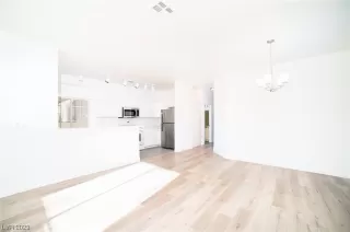 Photo #4: 2507233 Listing 