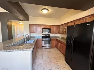 Photo #2: 2507258 Listing 