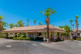 Photo #1: 2507292 Listing