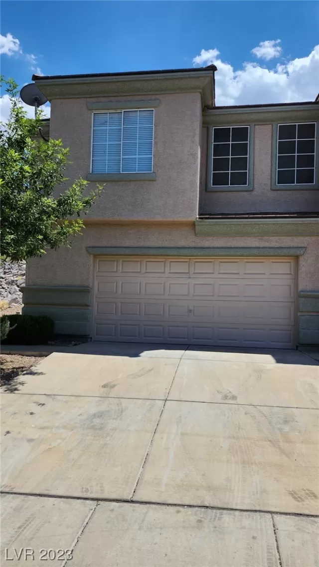 MLS: 2507305 Condo For Sale