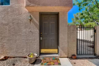 Photo #2: 2507329 Listing 