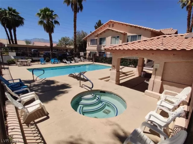 MLS: 2507427 Condo For Sale