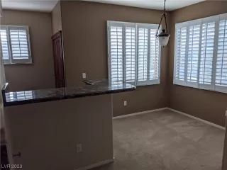 Photo #2: 2507443 Listing