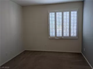 Photo #5: 2507443 Listing