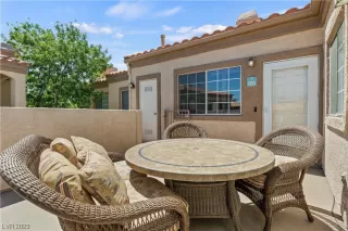 Photo #4: 2507523 Listing