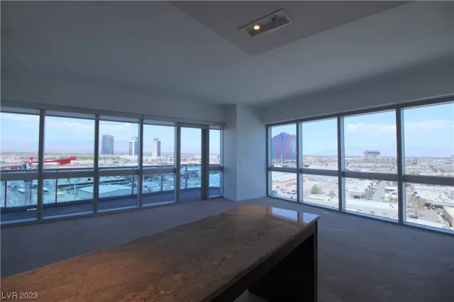 MLS: 2507525 Condo For Sale