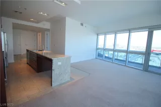 Photo #2: 2507525 Listing 