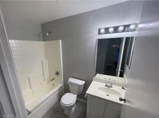 Photo #5: 2507526 Listing 