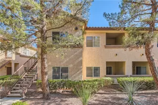 Photo #1: 2507543 Listing