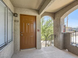 Photo #1: 2507568 Listing