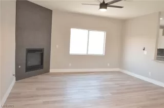 Photo #2: 2507593 Listing