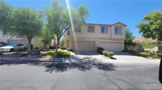 Photo #2: 2507599 Listing 