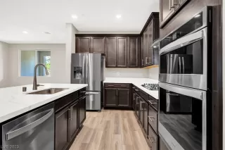 Photo #5: 2507613 Listing 