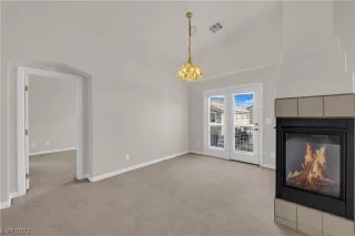 Photo #5: 2507625 Listing