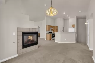 Photo #6: 2507625 Listing