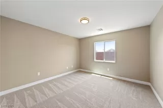 Photo #3: 2507637 Listing 