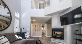 Photo #2: 2507658 Listing 