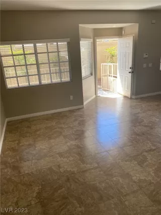 Photo #3: 2507667 Listing 