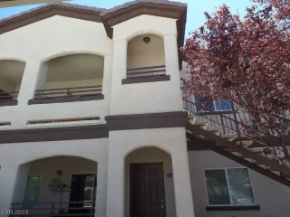 Photo #2: 2507680 Listing 