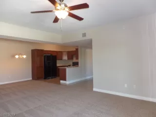 Photo #6: 2507680 Listing 