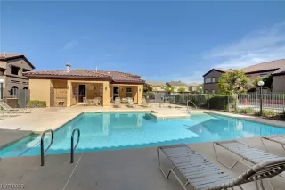Photo #1: 2507698 Listing 