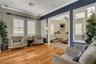 Photo #2: 2507698 Listing 