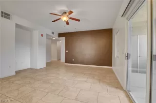 Photo #4: 2507698 Listing 
