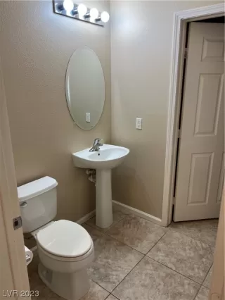 Photo #2: 2507716 Listing