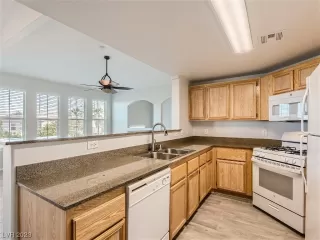 Photo #4: 2507725 Listing 