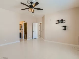 Photo #6: 2507733 Listing 