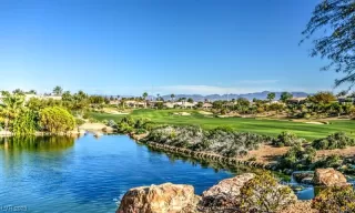 Photo #5: 2507808 Listing 