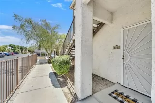 Photo #1: 2507815 Listing