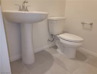 Photo #5: 2507827 Listing 