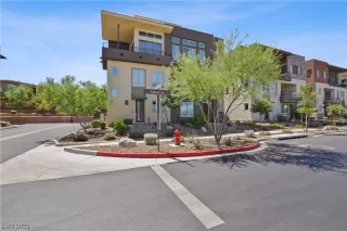 Photo #1: 2507829 Listing 