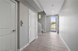 Photo #5: 2507829 Listing 