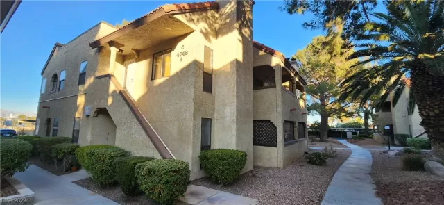 MLS: 2507832 Condo For Sale