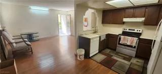 Photo #2: 2507832 Listing