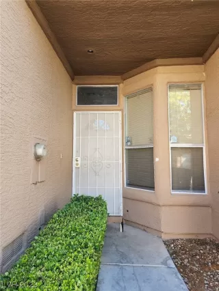 Photo #1: 2507843 Listing 