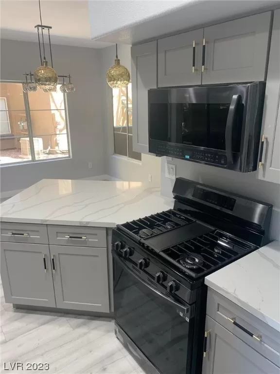 MLS: 2507860 Condo For Sale